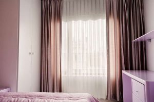 如何將窗簾和純粹的透明