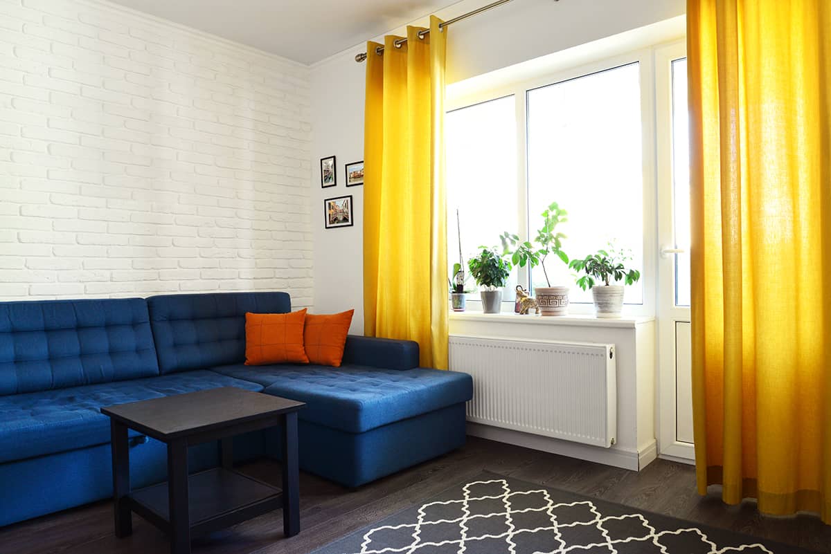 黃藍色沙發