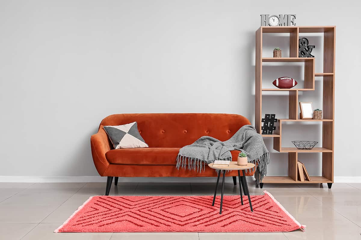 橙色沙發配什麼顏色的地毯